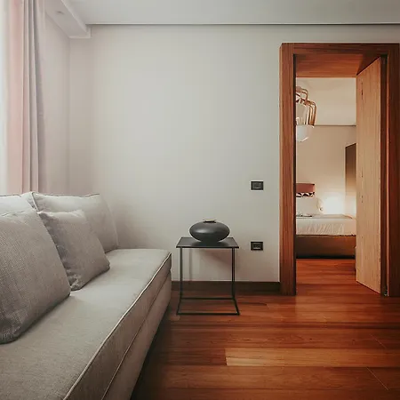 Baca Suites, Restaurant & Bar Ταράντο