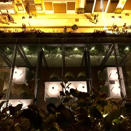 호텔 Baca Suites, Restaurant & Bar