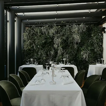 מלון Baca Suites, Restaurant & Bar