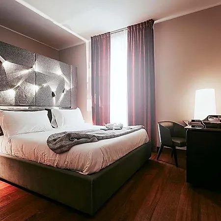 호텔 Baca Suites, Restaurant & Bar 타란토