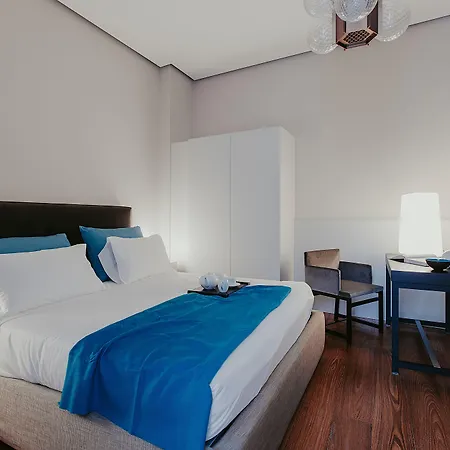 Hotel Baca Suites, Restaurant & Bar