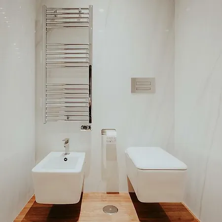 Baca Suites, Restaurant & Bar מלון טאראנטו